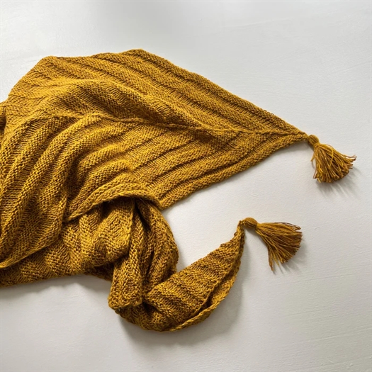 IVÖ SJAL fra Kit Couture 